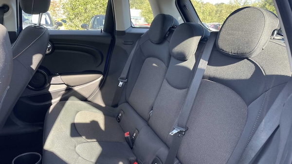 Used MINI Hatch 2019 for sale - 76272245: Photo 12
