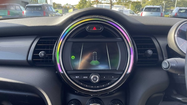 Used MINI Hatch 2019 for sale - 76272245: Photo 8