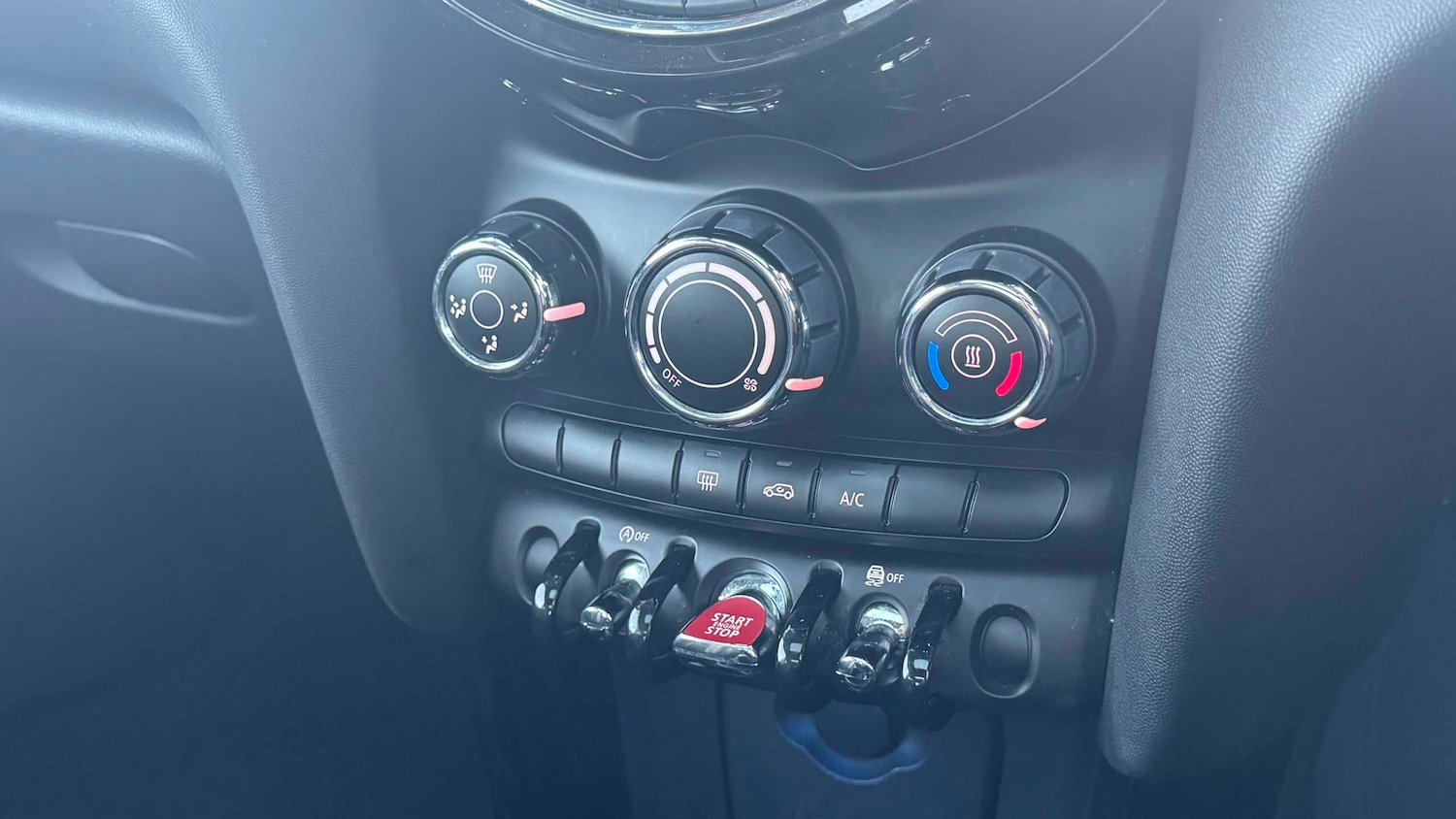 Used MINI Hatch 2019 for sale - 76636649: Photo 25