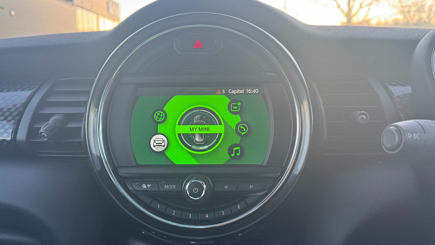 Used MINI Hatch 2019 for sale - 76636649: Photo 8