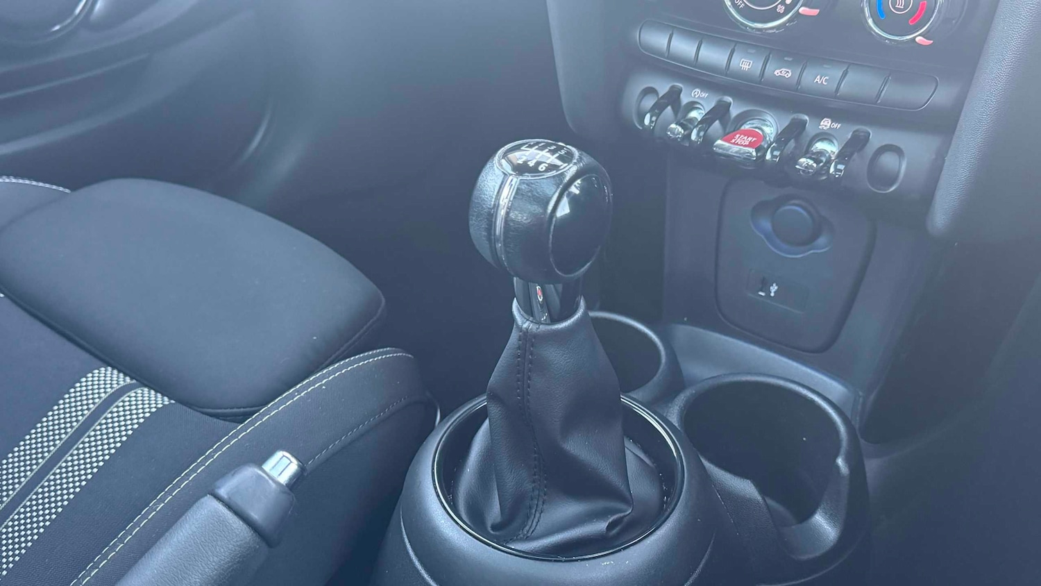 Used MINI Hatch 2019 for sale - 76636649: Photo 9