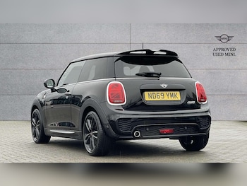 Used MINI Hatch 2020 for sale - 76929062: Photo
