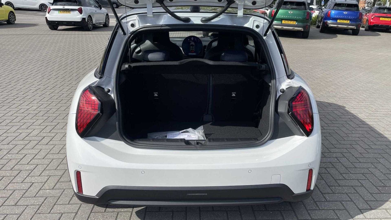 Used MINI Cooper 2025 for sale - 77011314: Photo 13