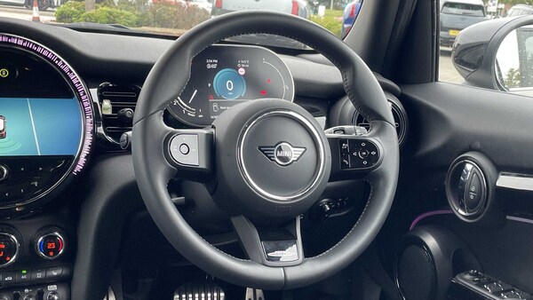 Used MINI Hatch 2023 for sale - 76286451: Photo 5