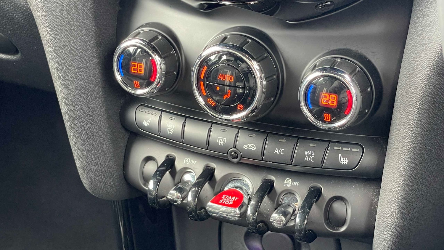 Used MINI Hatch 2020 for sale - 77827563: Photo 21