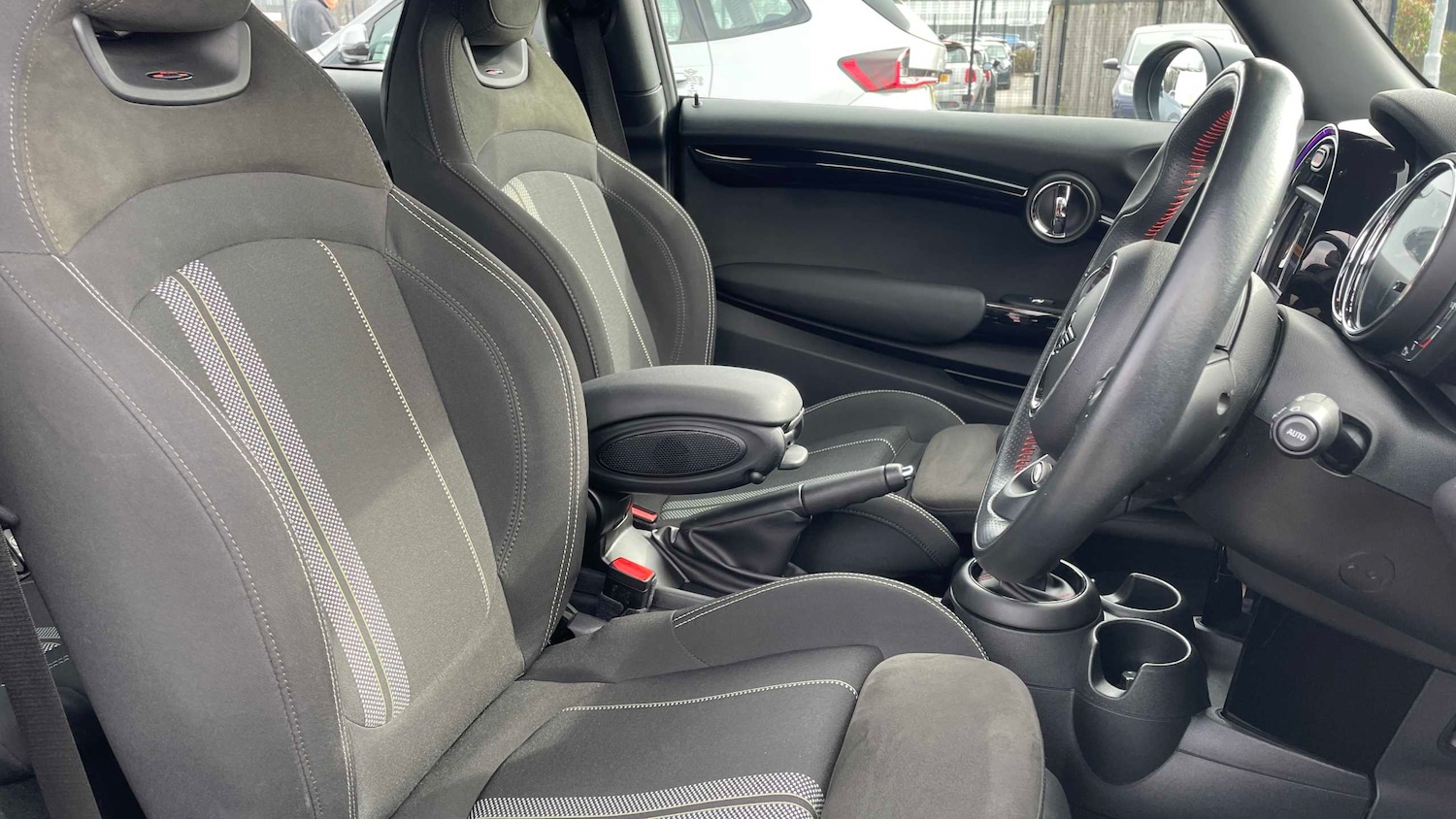 Used MINI Hatch 2020 for sale - 77827563: Photo 9