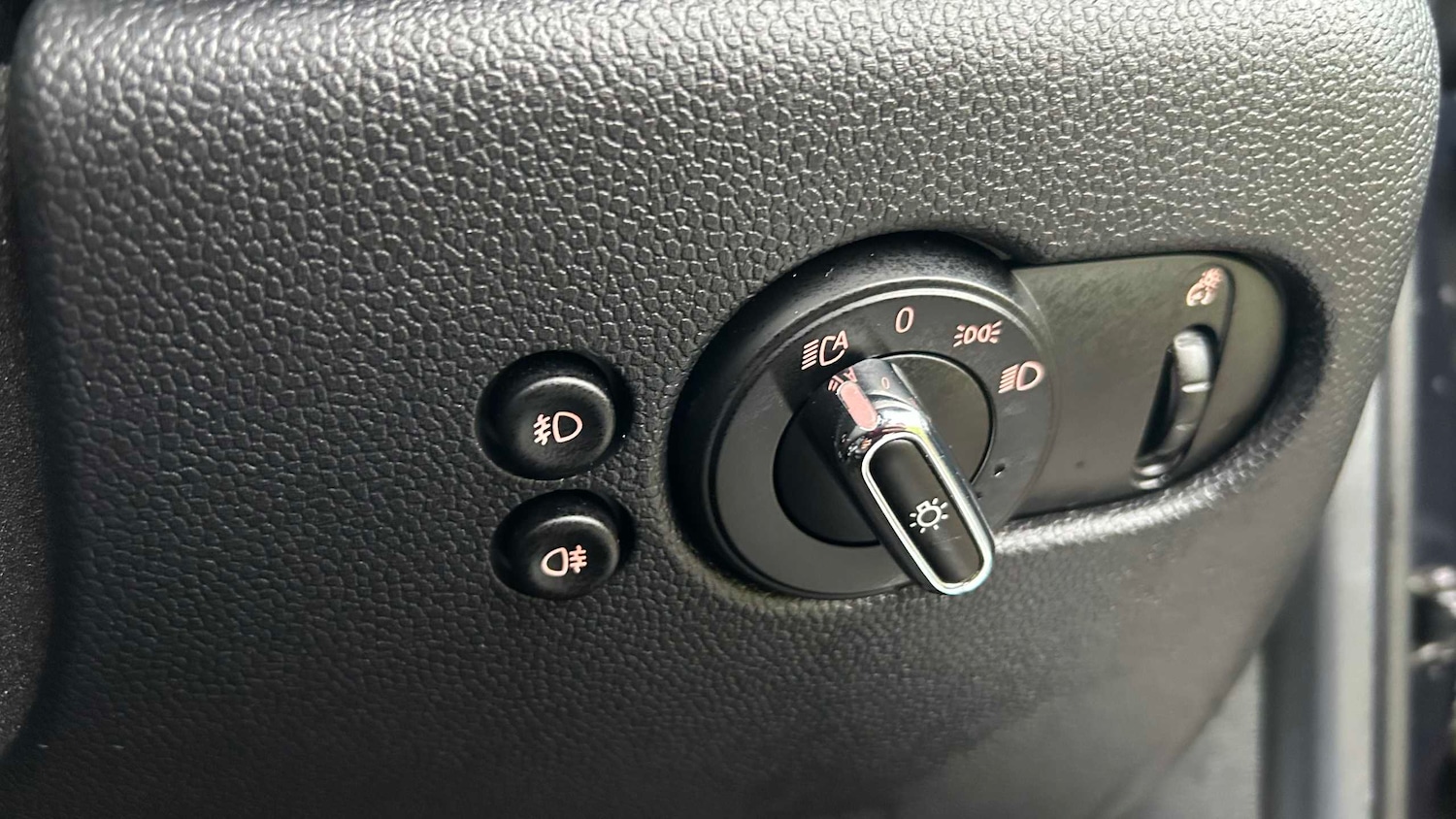 Used MINI Hatch 2020 for sale - 77601188: Photo 21