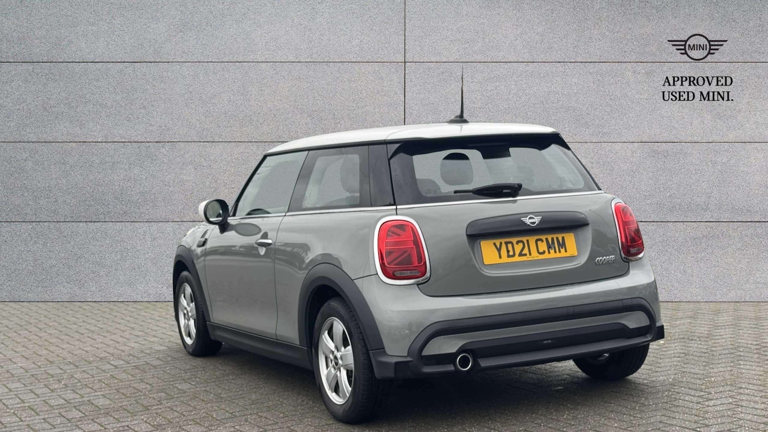 Used MINI Hatch 2021 for sale - 76774069: Photo 2