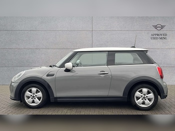 Used MINI Hatch 2021 for sale - 76774069: Photo