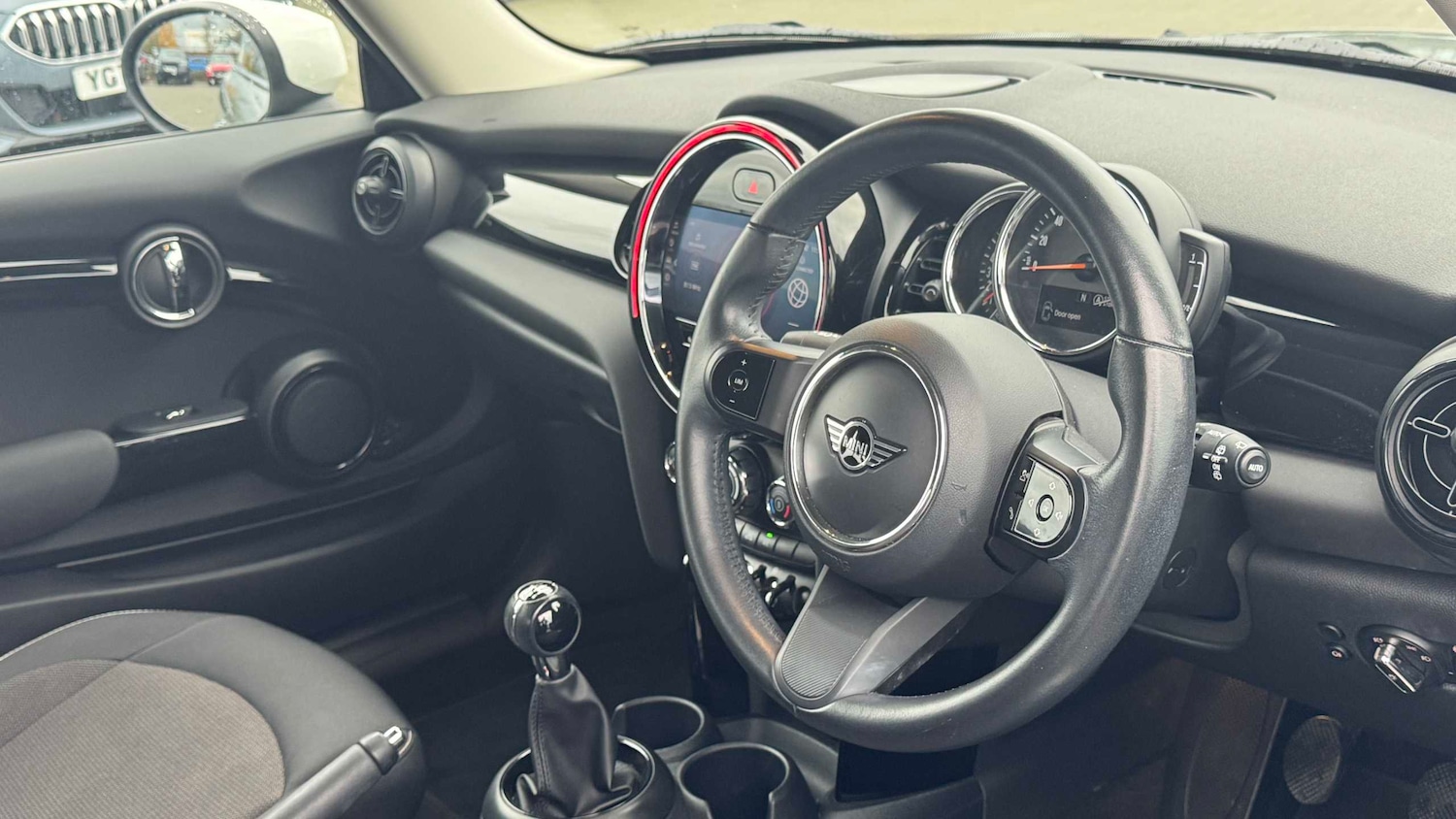 Used MINI Hatch 2021 for sale - 76774069: Photo 4