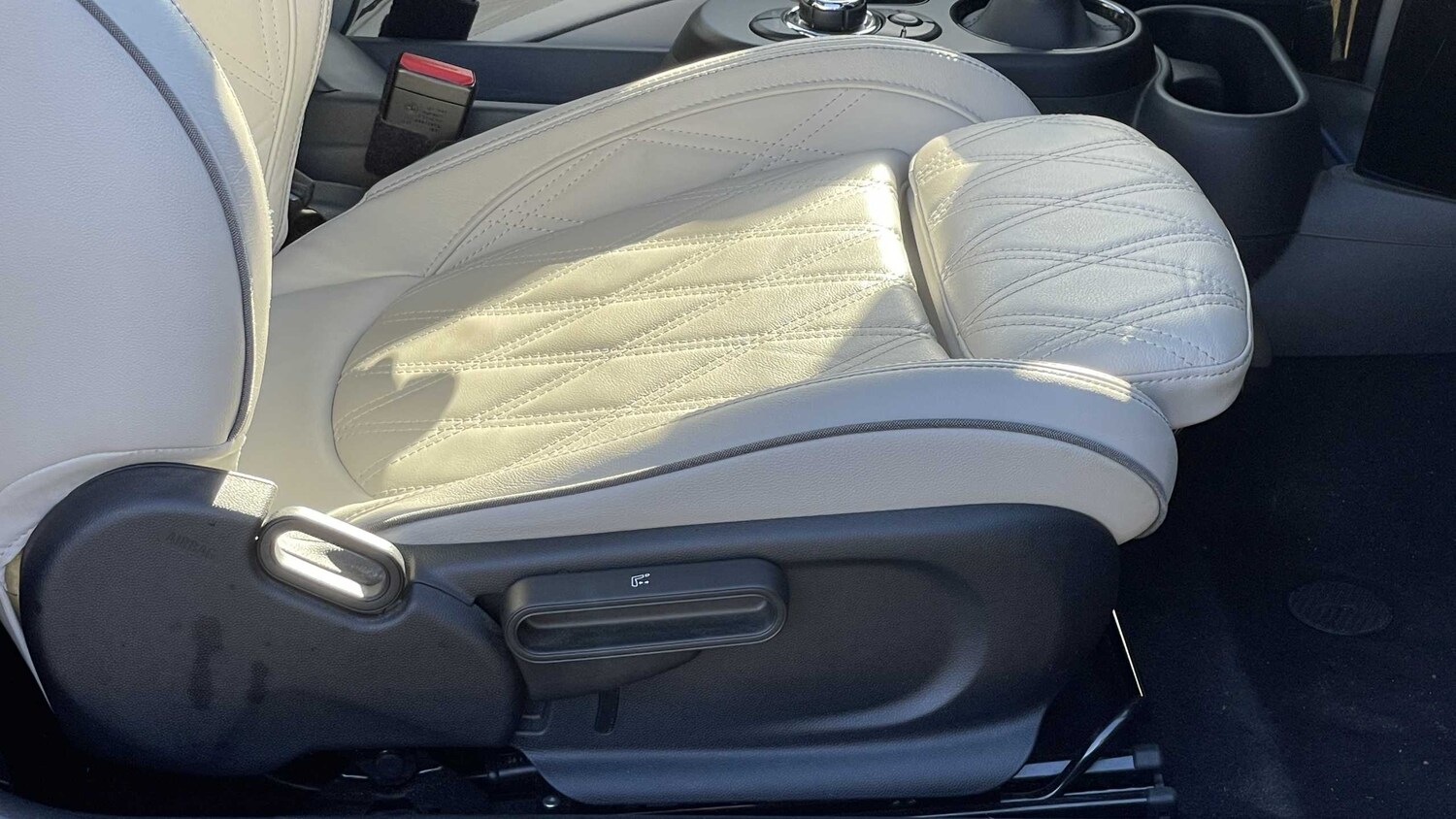 Used MINI Hatch 2022 for sale - 76192028: Photo 21