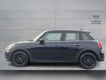 Used MINI Hatch 2023 for sale - 79499609: Photo