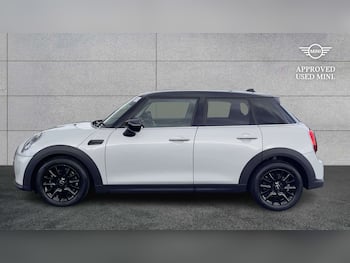 Used MINI Hatch 2022 for sale - 79731035: Photo