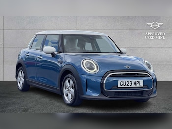 Used MINI Hatch 2023 for sale - 79376700: Photo