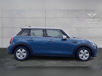 Used MINI Hatch 2023 for sale - 79376700: Photo