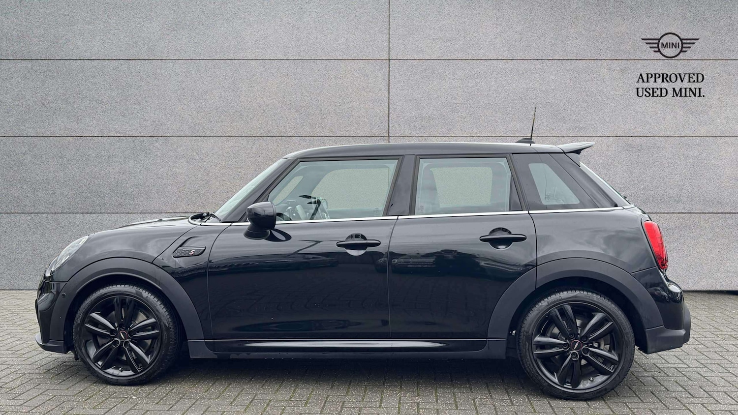 Used MINI Hatch 2023 for sale - 77178800: Photo 3