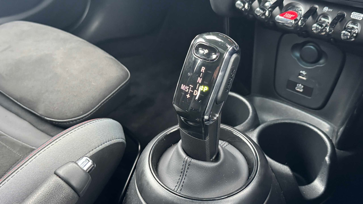 Used MINI Hatch 2023 for sale - 77178800: Photo 9