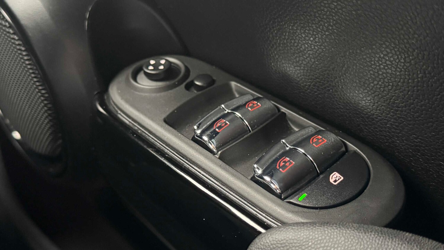 Used MINI Hatch 2022 for sale - 76774328: Photo 27