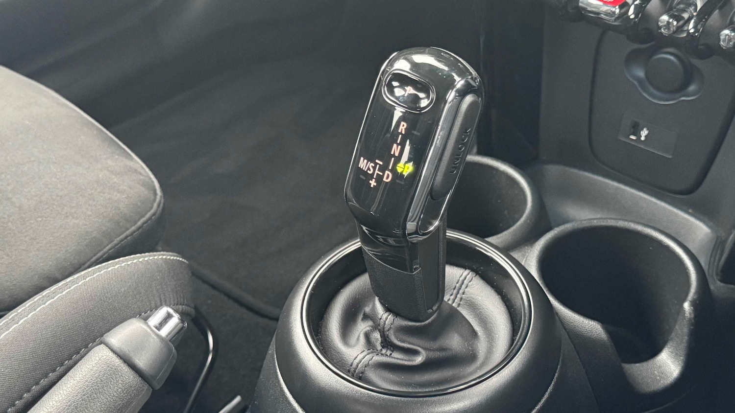 Used MINI Hatch 2022 for sale - 76774328: Photo 9