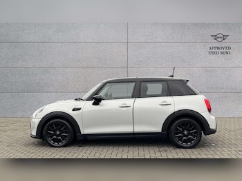 Used MINI Hatch 2022 for sale - 77443341: Photo