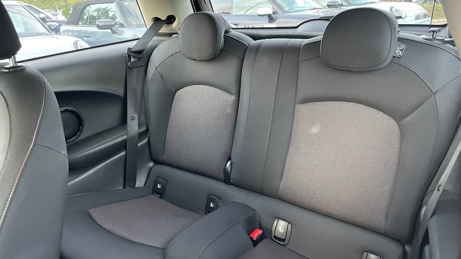 Used MINI Hatch 2023 for sale - 76460274: Photo 11