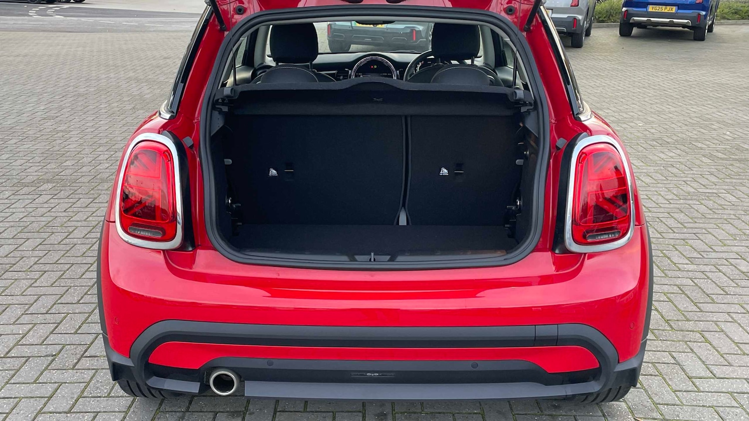 Used MINI Hatch 2023 for sale - 76460274: Photo 12