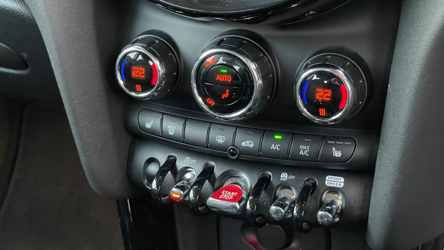 Used MINI Hatch 2023 for sale - 76460274: Photo 28