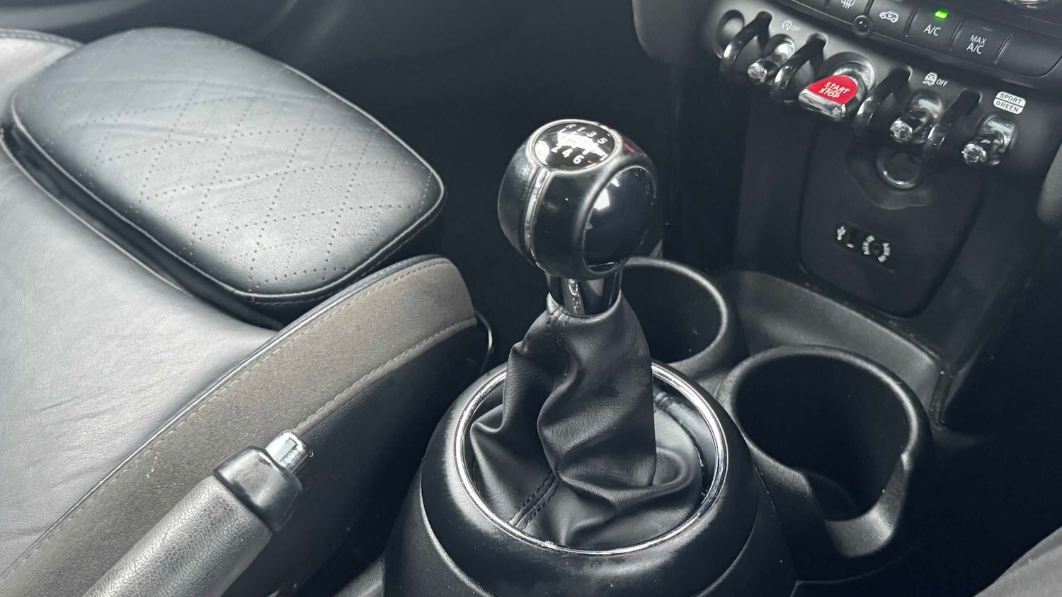 Used MINI Hatch 2018 for sale - 77032215: Photo 9