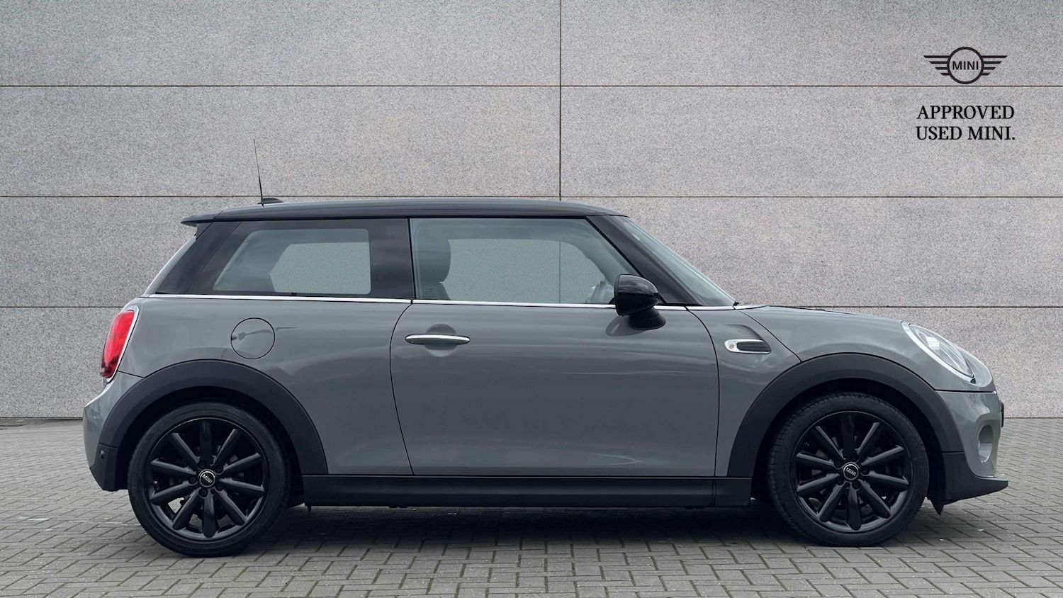 Used MINI Hatch 2018 for sale - 77601166: Photo 2