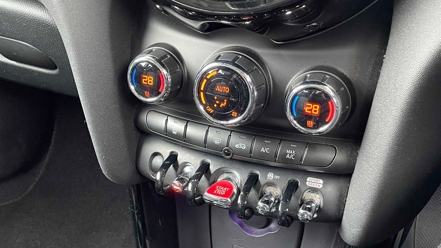 Used MINI Hatch 2018 for sale - 77601166: Photo 27