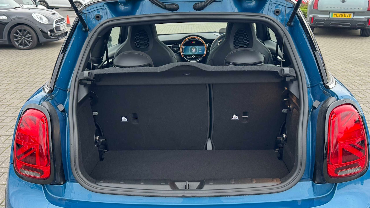 Used MINI Hatch 2022 for sale - 76421185: Photo 14