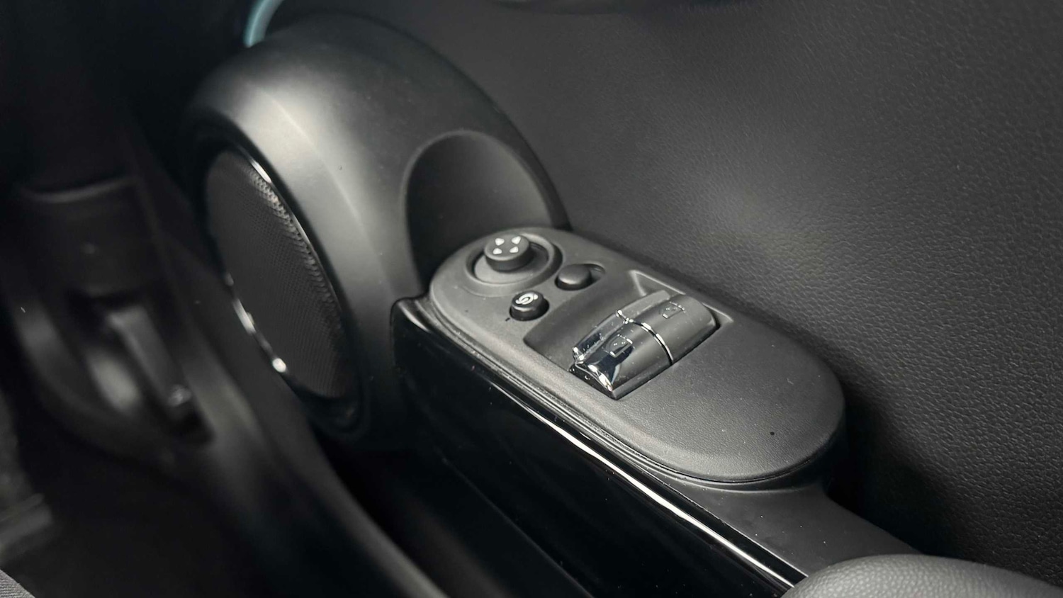 Used MINI Hatch 2022 for sale - 76421185: Photo 31