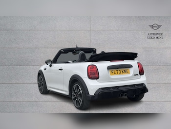 Used MINI Convertible 2023 for sale - 78209321: Photo