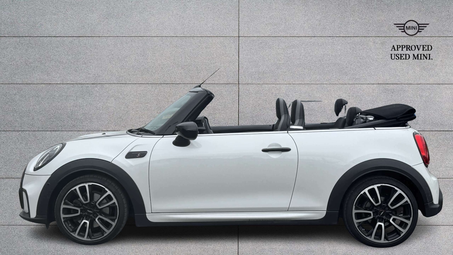 Used MINI Convertible 2023 for sale - 78209321: Photo 3