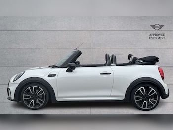 Used MINI Convertible 2023 for sale - 78209321: Photo