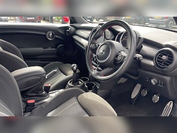 Used MINI Hatch 2020 for sale - 78321904: Photo