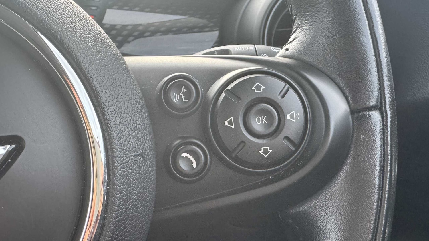 Used MINI Hatch 2017 for sale - 76351713: Photo 19