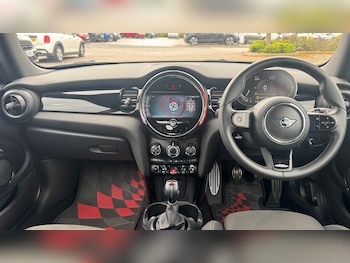 Used MINI Hatch 2022 for sale - 78564440: Photo