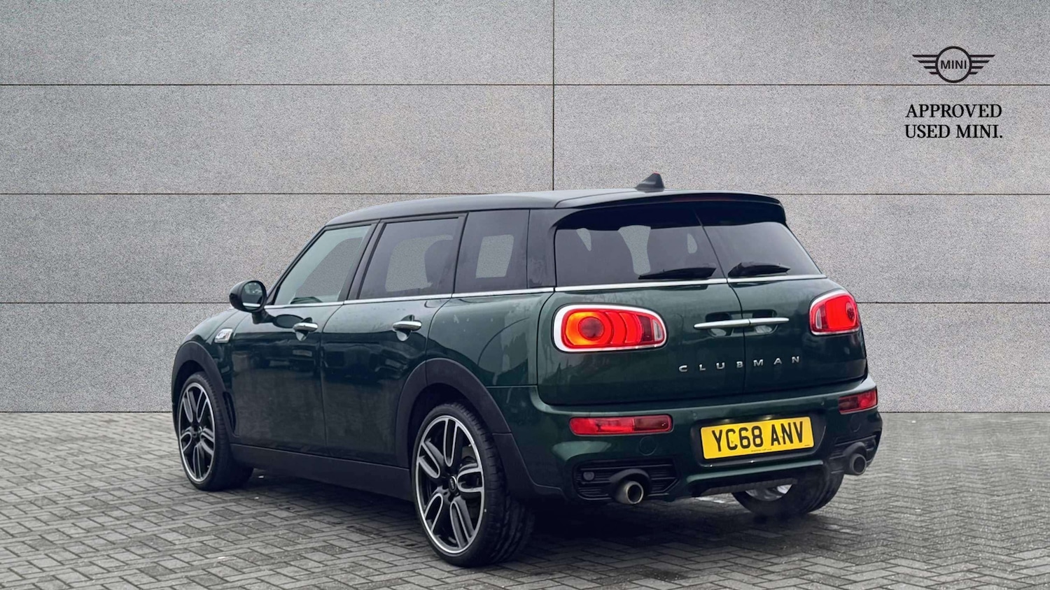 Used MINI Clubman 2018 for sale - 77347888: Photo 2