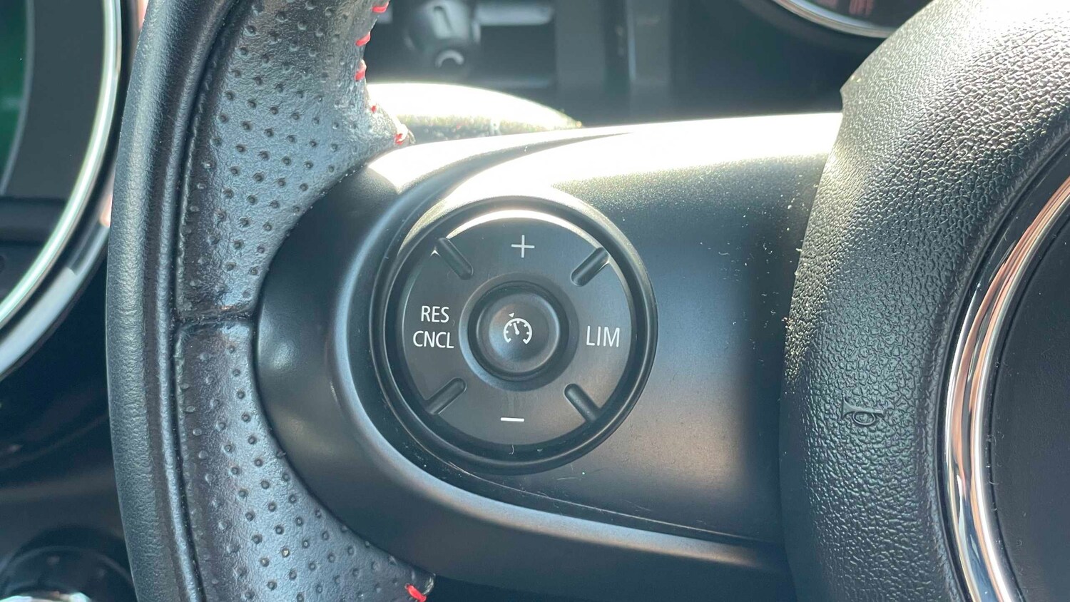 Used MINI Hatch 2020 for sale - 78173641: Photo 21