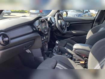 Used MINI Hatch 2020 for sale - 78173641: Photo