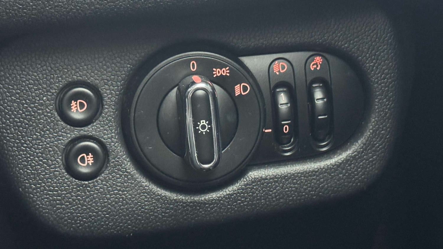 Used MINI Clubman 2019 for sale - 77294167: Photo 31