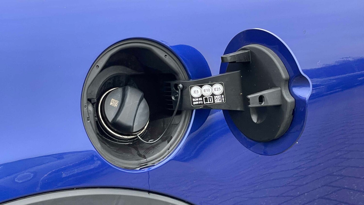 Used MINI Convertible 2019 for sale - 77995961: Photo 17