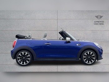 Used MINI Convertible 2019 for sale - 77995961: Photo