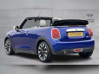 Used MINI Convertible 2019 for sale - 77995961: Photo