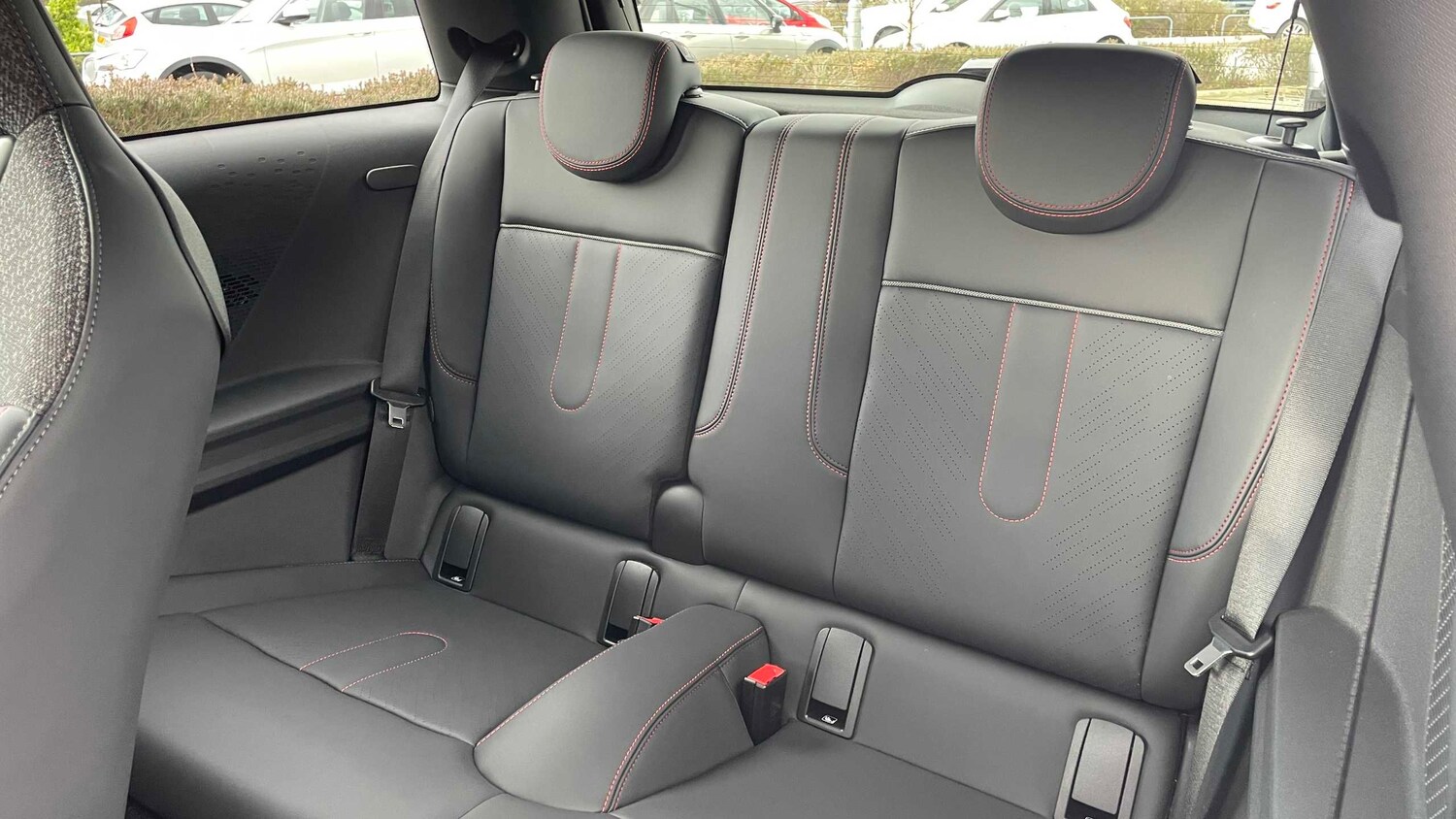 Used MINI Cooper 2024 for sale - 78104876: Photo 11