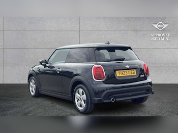 Used MINI Hatch 2023 for sale - 79109349: Photo