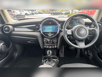 Used MINI Hatch 2023 for sale - 79109349: Photo