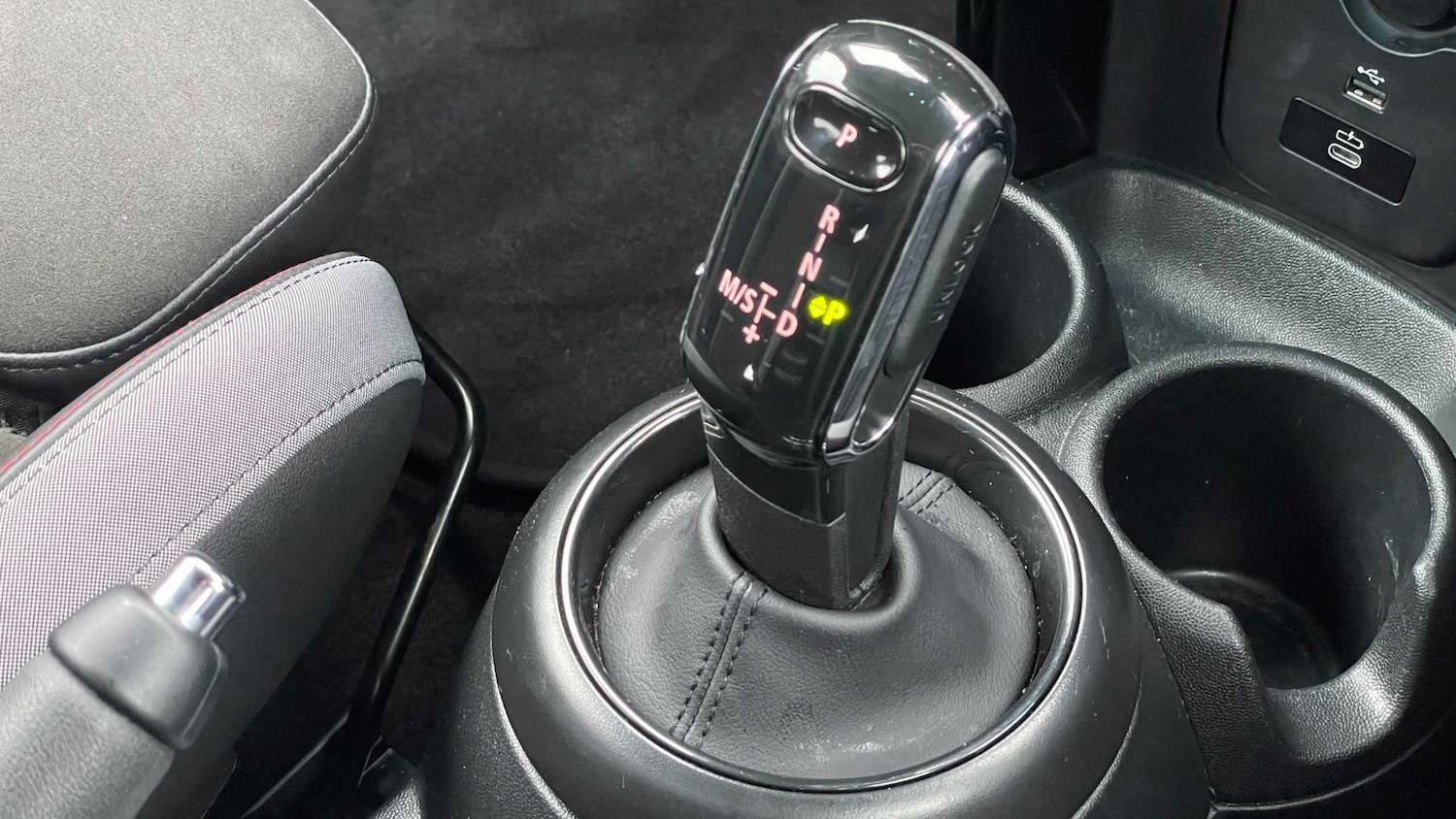 Used MINI Hatch 2024 for sale - 77373902: Photo 10