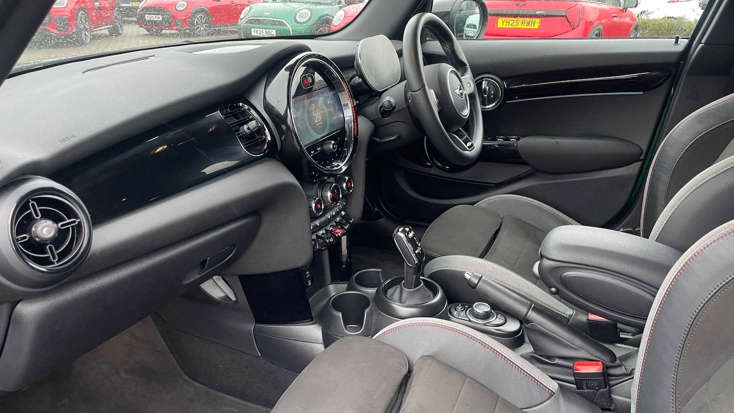 Used MINI Hatch 2024 for sale - 77373902: Photo 4